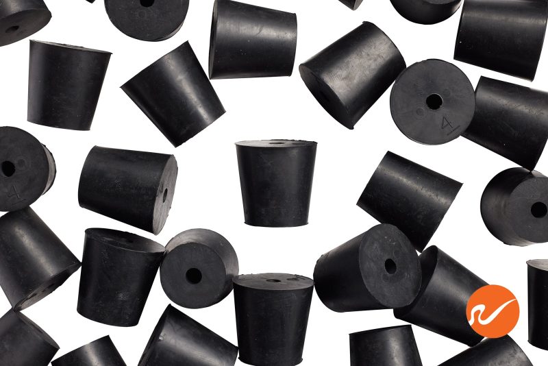 7 R04 1 EPDM RS Size 4 Rubber Stoppers with 1 hole Overhead