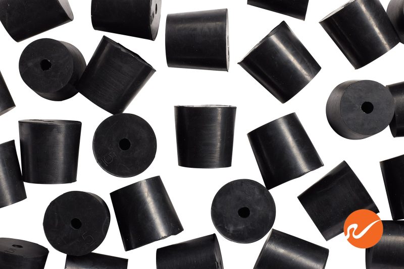 7 R05 1 EPDM RS Size 5 Rubber Stoppers with 1 hole Overhead