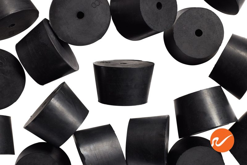 7 R08 1 EPDM RS Size 8 Rubber Stoppers with 1 hole Overhead